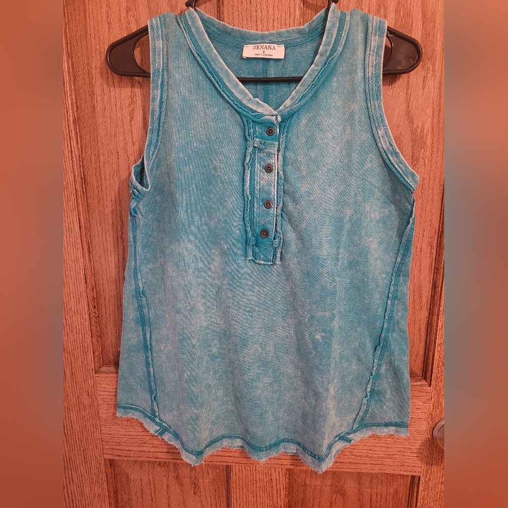 Zenana Sleeveless Top